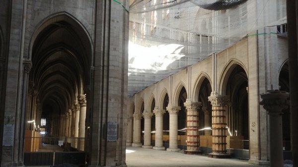 Communiqué de presse - Au sujet du projet d'aménagement liturgique et culturel de la cathédrale Notre-Dame de Paris