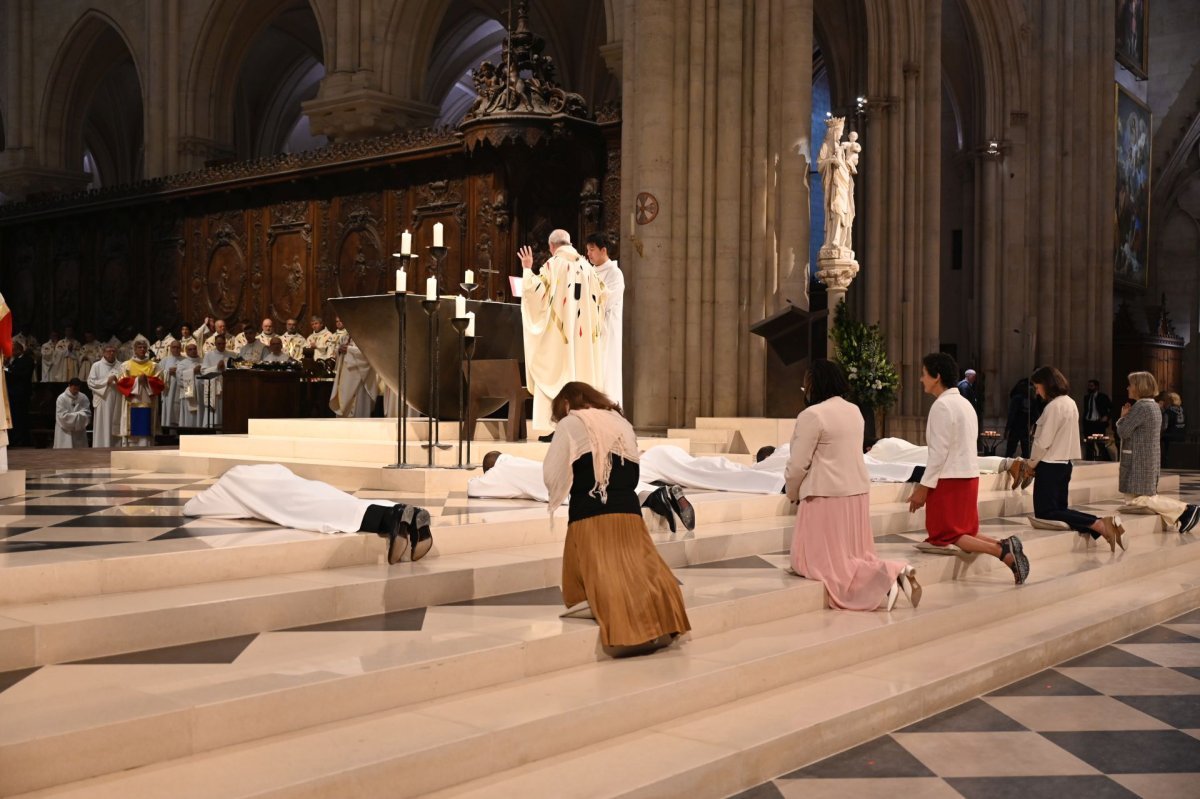 Ordinations des diacres permanents 2025. © Marie-Christine Bertin / Diocese de Paris.