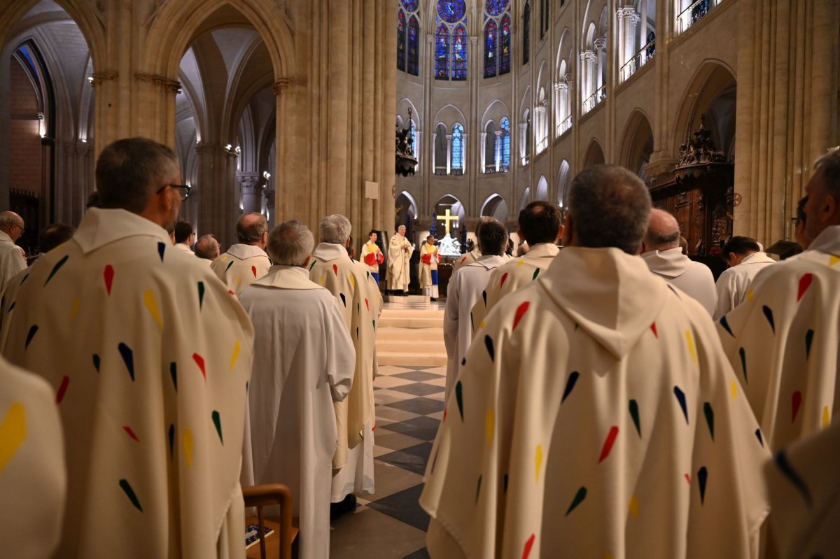 Messe en présence des prêtres et diacres de Paris. © Marie-Christine Bertin / Diocèse de Paris.