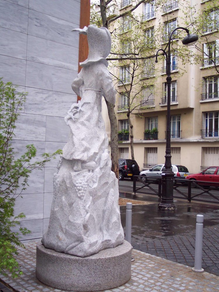 Statue de dos. © C. D. A. S.