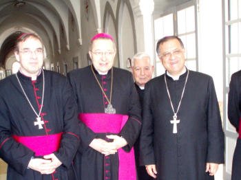 Rencontre au Patriarcat catholique Latin de Jérusalem, réception par Mg (…). 