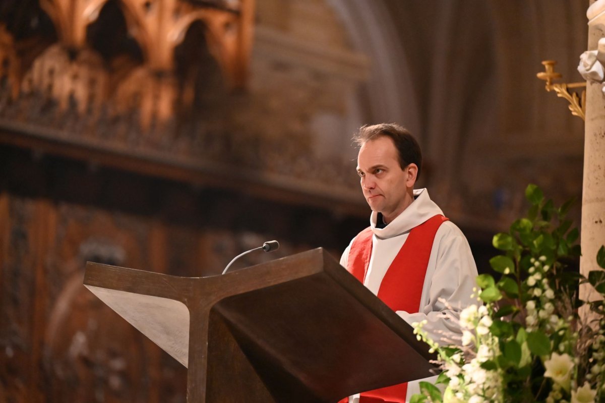 Vêpres du vendredi 13 décembre 2024 à Notre-Dame de Paris. © Marie-Christine Bertin / Diocèse de Paris.