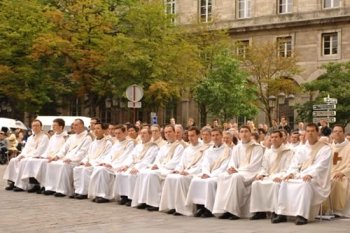 Ordinations presbytérales à Notre-Dame de Paris. Samedi 23 juin 