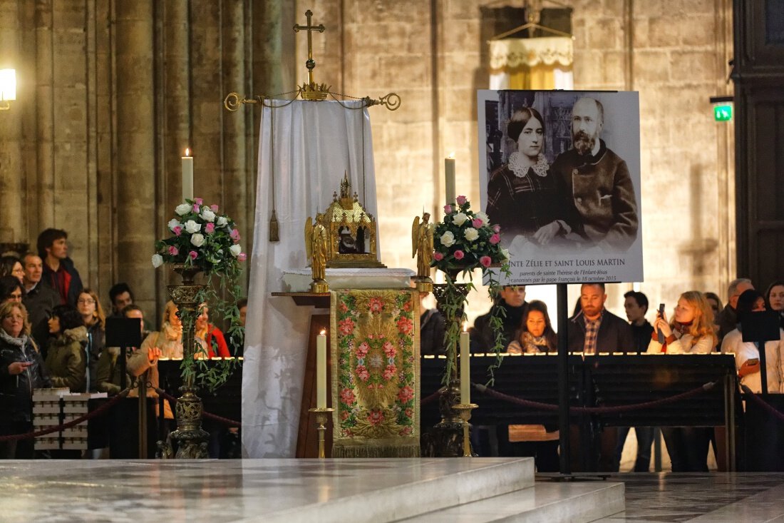 Reliques de Louis et Zélie Martin. © Yannick Boschat / Diocèse de Paris.