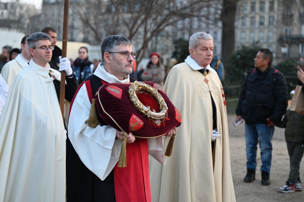 Retour de la Couronne d'épines à Notre-Dame de Paris. © Marie-Christine Bertin / Diocèse de Paris.