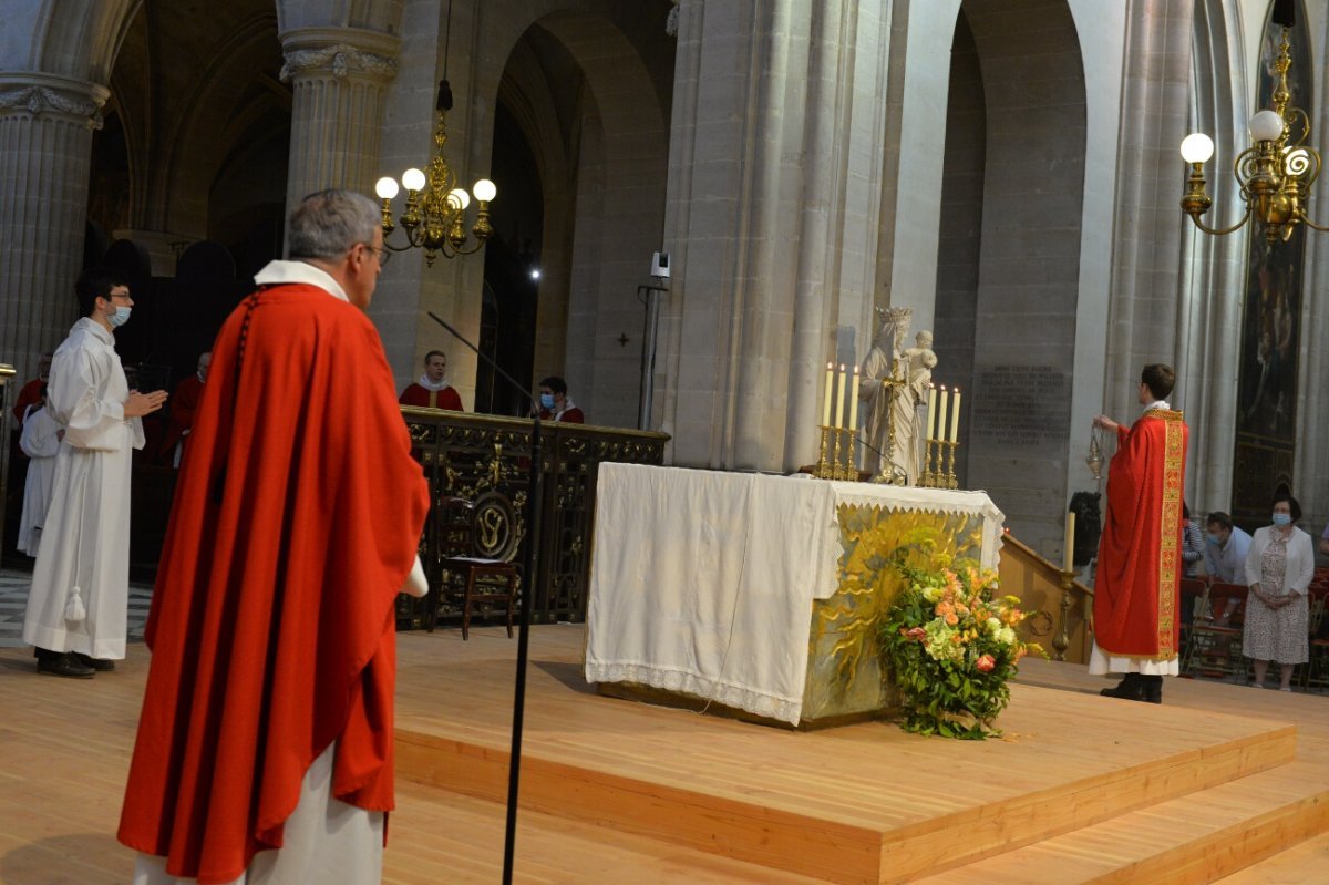Messe des nouveaux prêtres à Saint-Germain l'Auxerrois. © Marie-Christine Bertin / Diocèse de Paris.