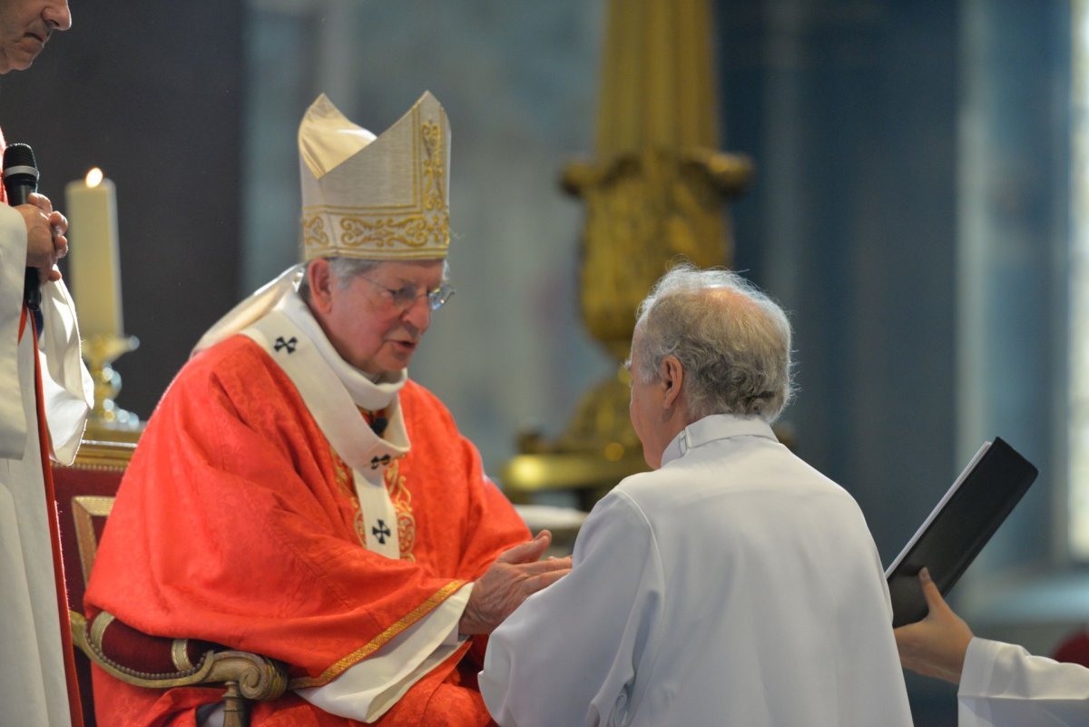 Ordinations des diacres permanents 2022. © Marie-Christine Bertin / Diocèse de Paris.