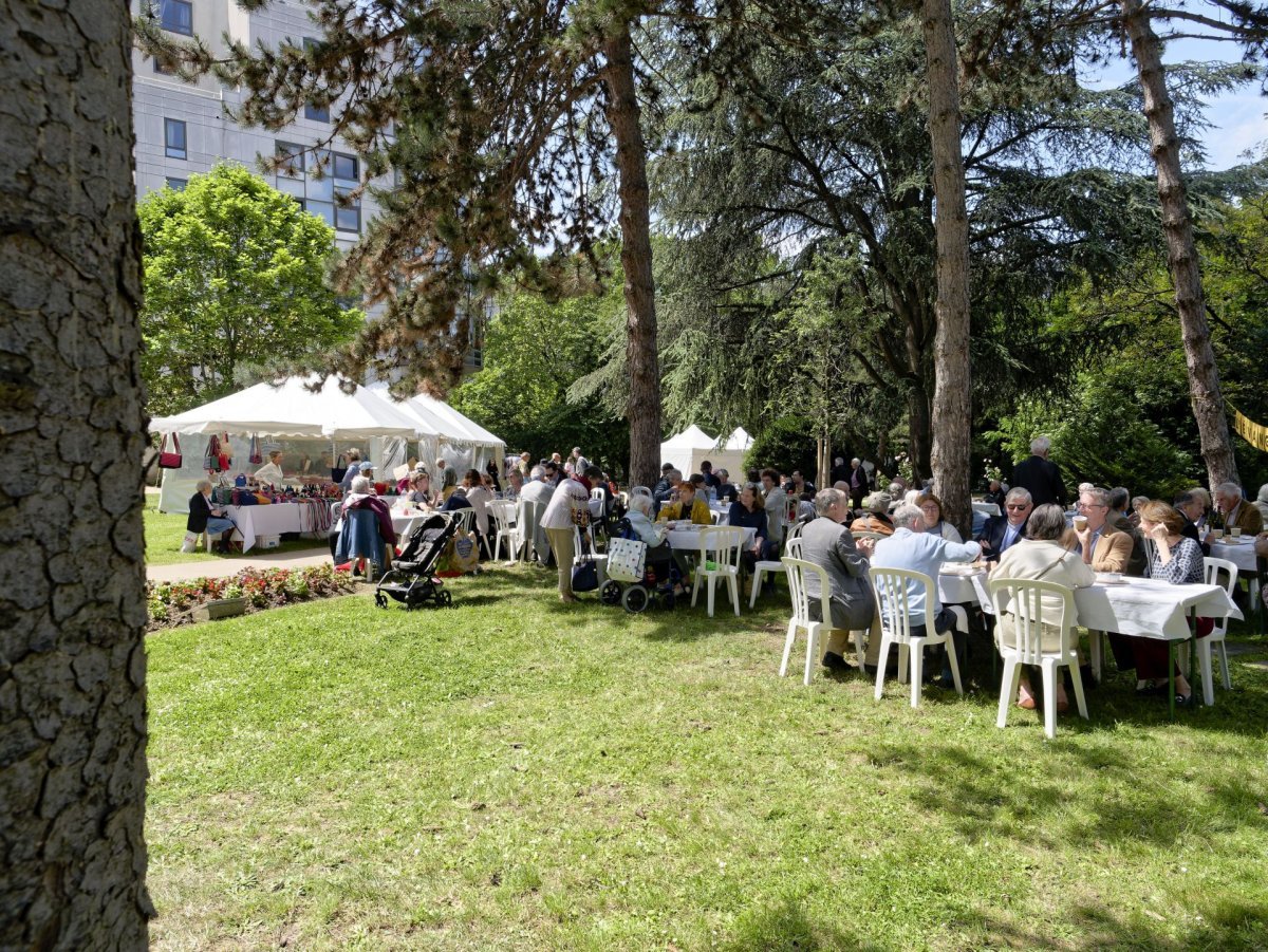 Journées d'amitié et d'entraide pour les prêtres 2024. Samedi 25 mai 2024. © Yannick Boschat / Diocèse de Paris.