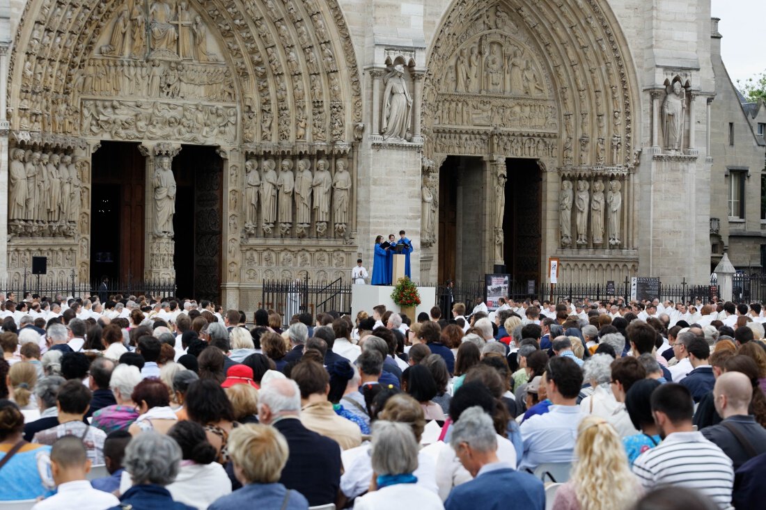 Liturgie de la Parole. © Yannick Boschat / Diocèse de Paris.