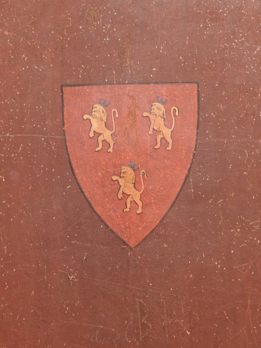 Blason à Notre-Dame de Paris. © Yannick Boschat / Diocèse de Paris.