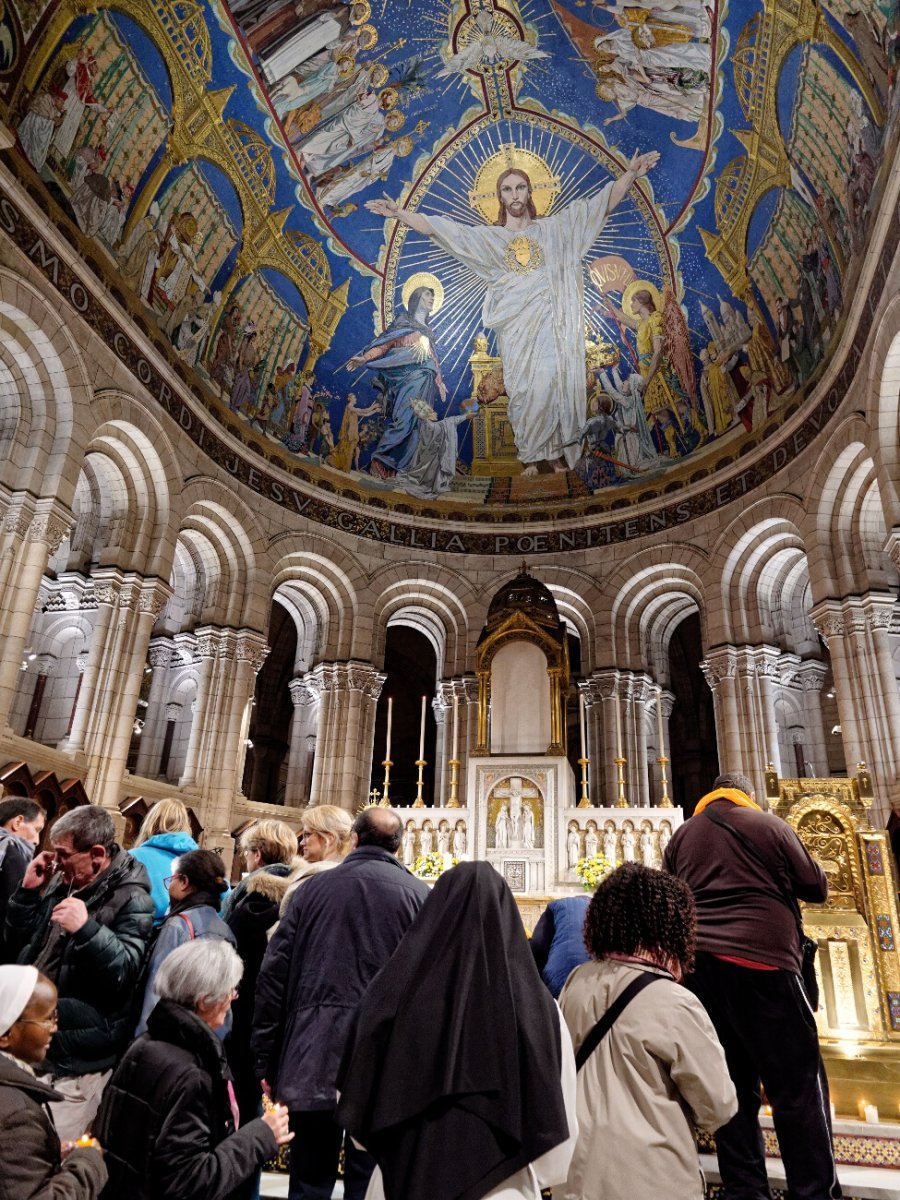 Lancement de la 2e Journée Mondiale des Pauvres au Sacré-Cœur de Montmartre. © Yannick Boschat / Diocèse de Paris.