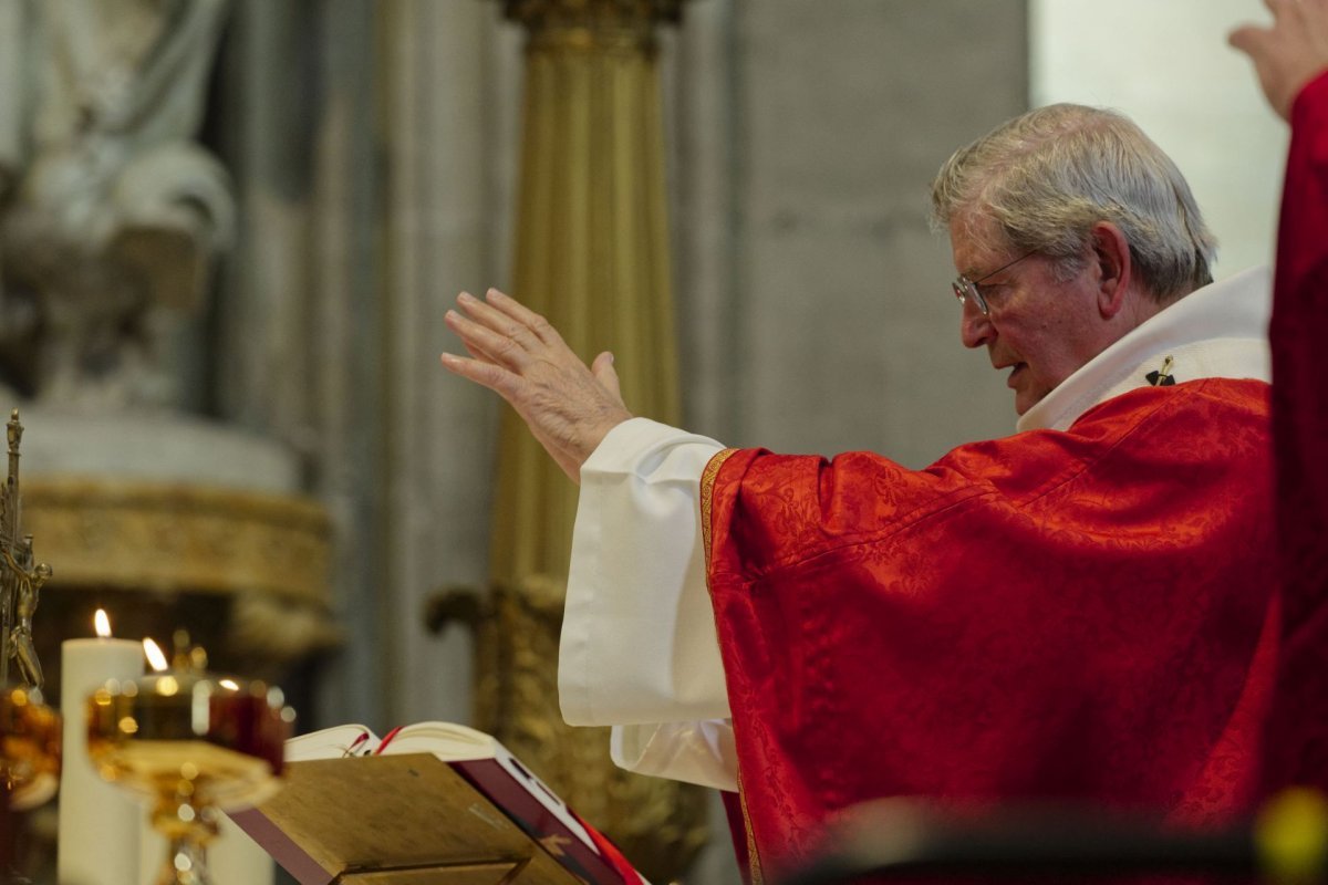 Ordinations des diacres permanents 2022. © Yannick Boschat / Diocèse de Paris.
