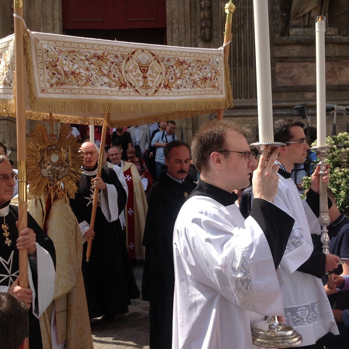 Procession de Sainte-Elisabeth à Saint-Eugène. © Paroisse Saint-Eugène Paris.