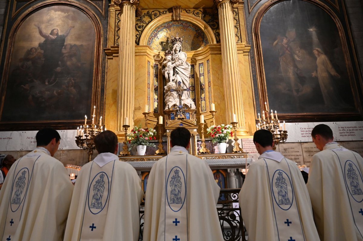 Messe des nouveaux prêtres à Notre-Dame des Victoires. © Marie-Christine Bertin / Diocèse de Paris.
