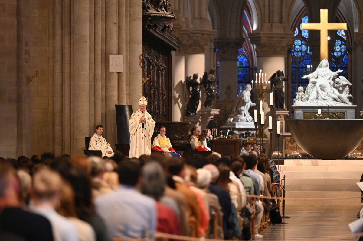 Messe des Jeunes à Notre-Dame de Paris. © Marie-Christine Bertin / Diocèse de Paris.