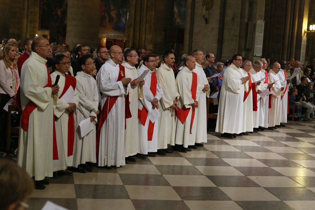 Ordinations de 7 diacres permanents. © Yannick Boschat / Diocèse de Paris.