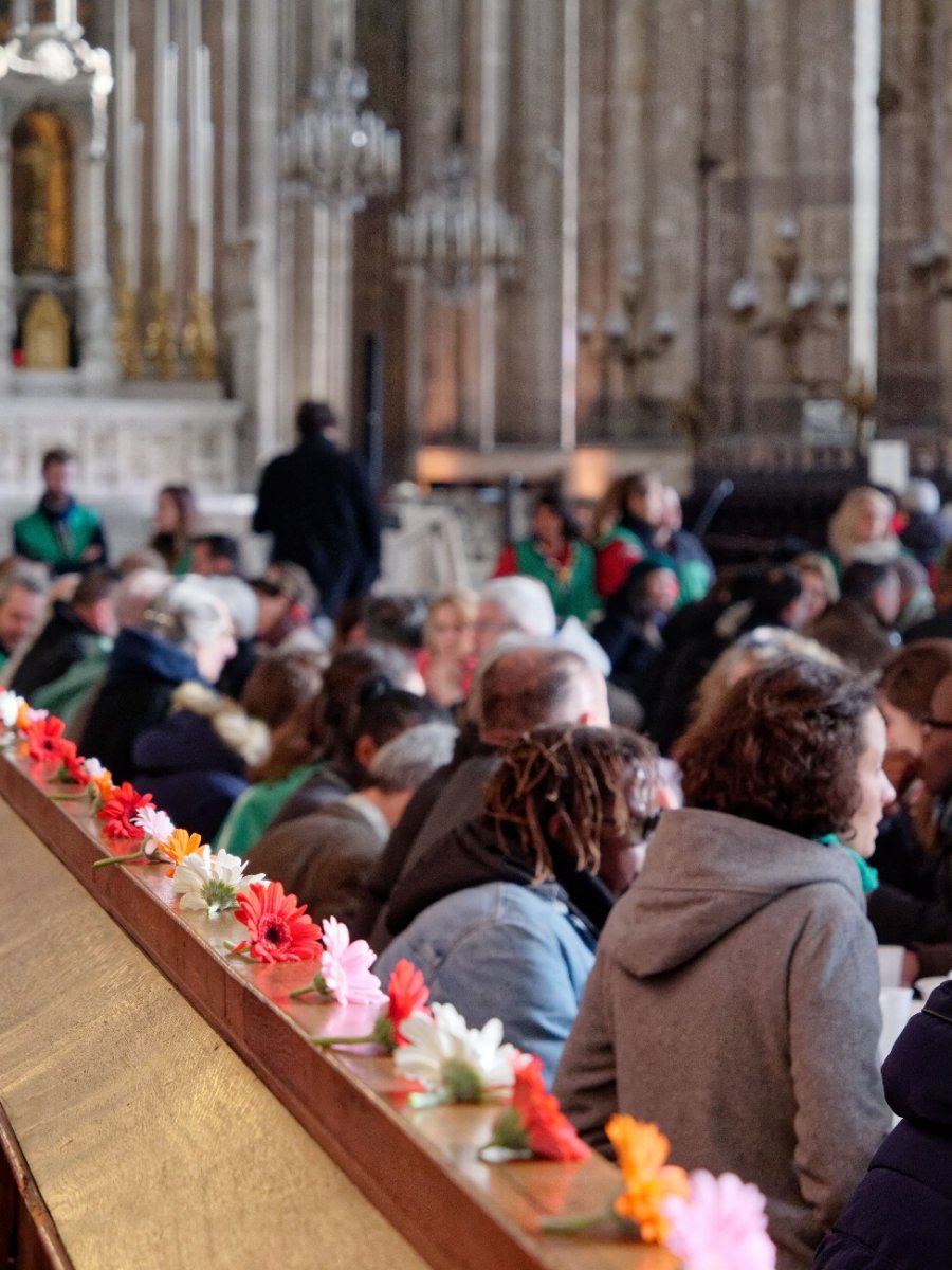 Rassemblement diocésain pour la 2e Journée Mondiale des Pauvres à Saint-Eustache. © Yannick Boschat / Diocèse de Paris.