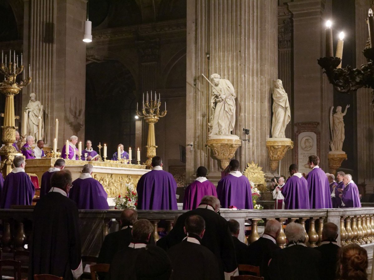 Messe d'action de grâce pour Benoît XVI à Saint-Sulpice. © Yannick Boschat / Diocèse de Paris.