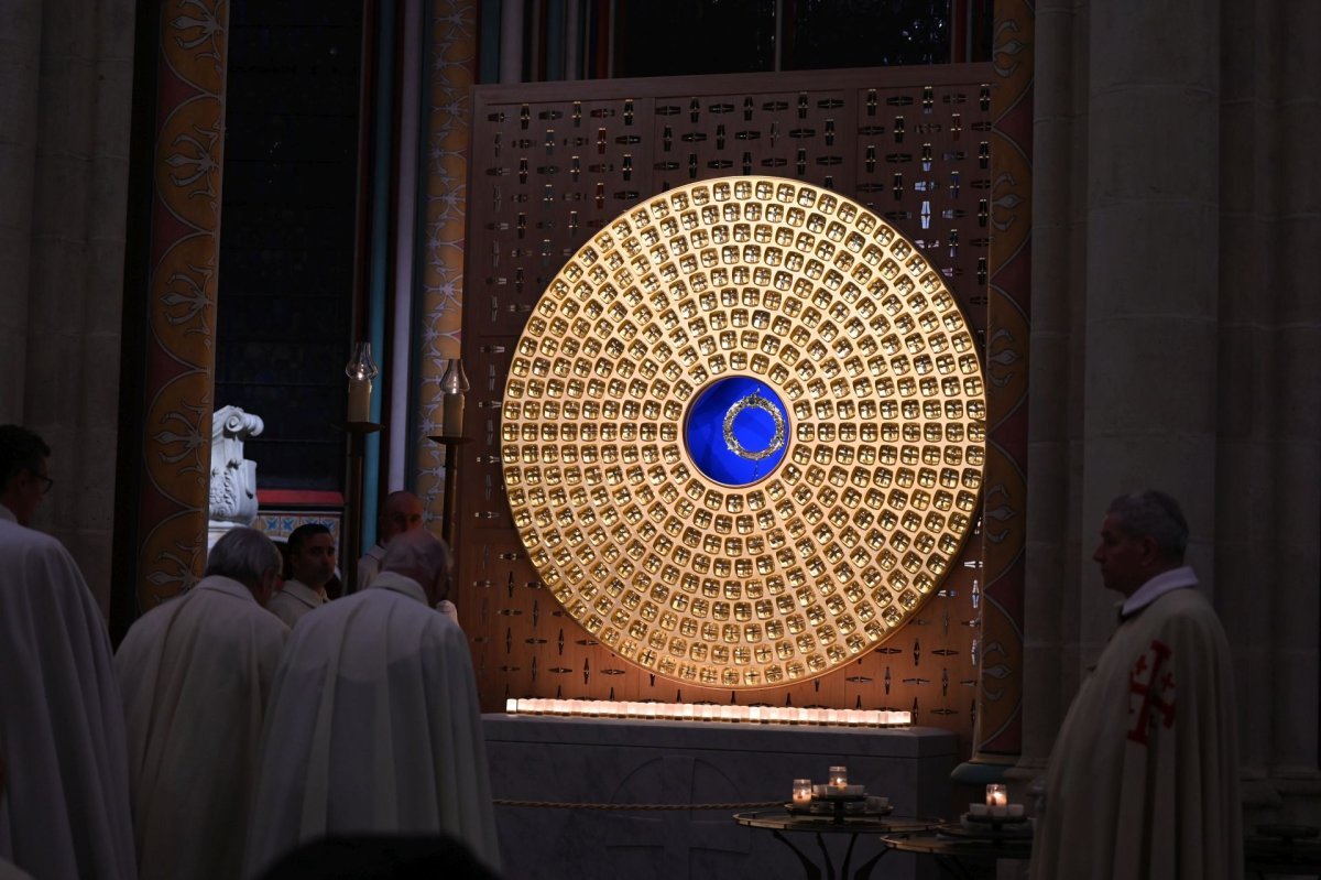 Retour de la Couronne d'épines à Notre-Dame de Paris. © Marie-Christine Bertin / Diocèse de Paris.