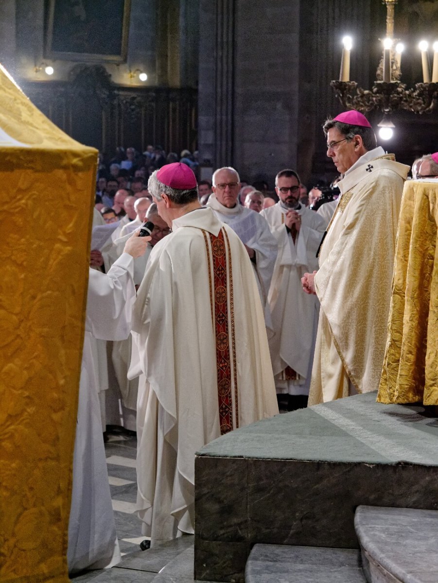 Messe chrismale à Saint-Sulpice. (c) Trung Hieu Do.