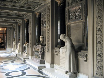 Monuments. © C. D. A. S..
