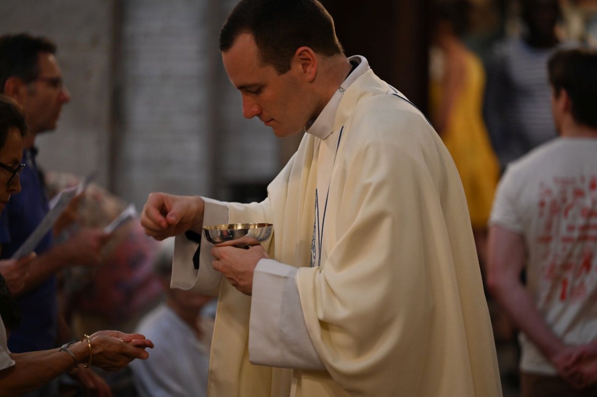 Messe des nouveaux prêtres à Notre-Dame des Victoires. © Marie-Christine Bertin / Diocèse de Paris.