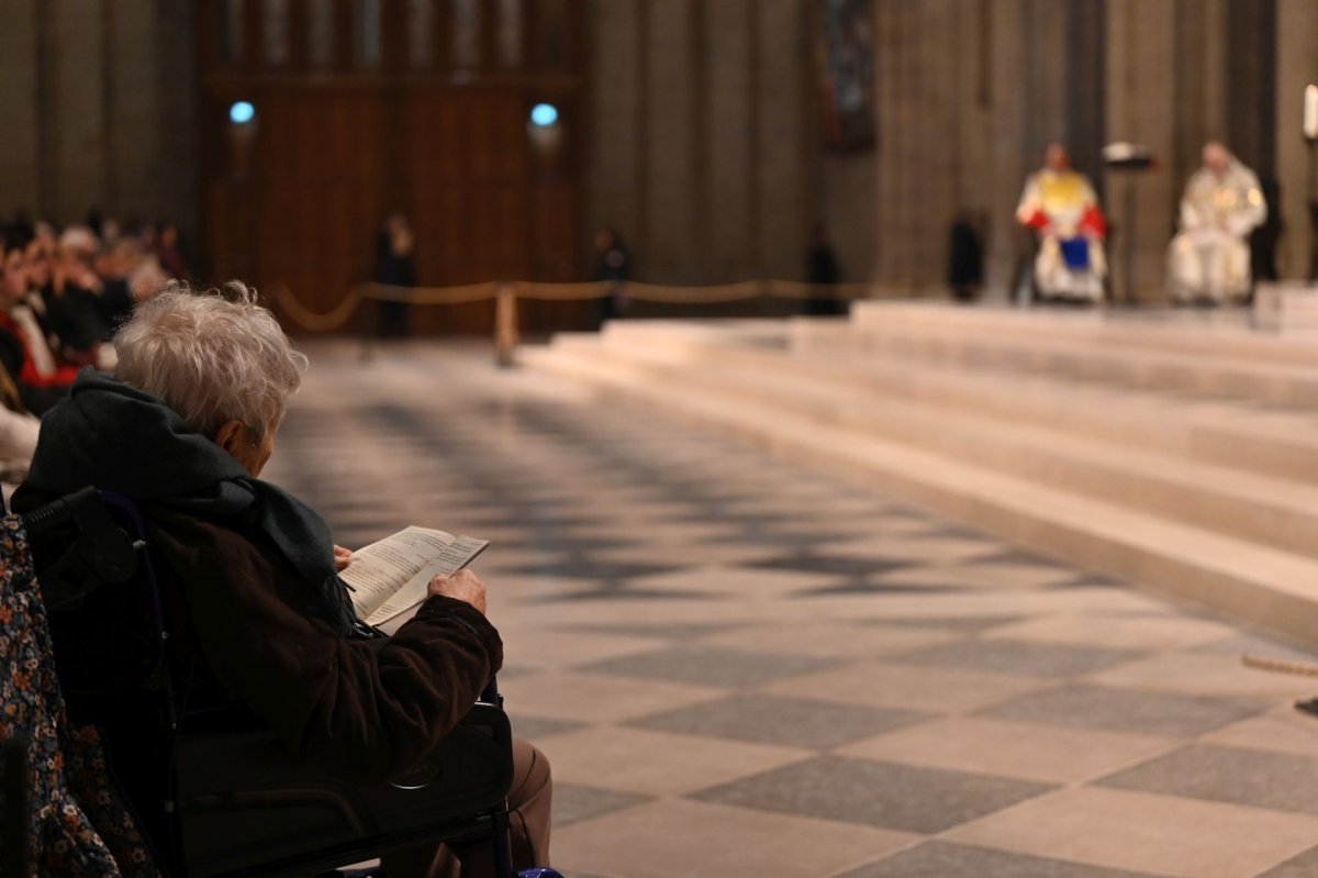 Messe du soir du samedi 14 décembre 2024 à Notre-Dame de Paris. © Marie-Christine Bertin / Diocèse de Paris.