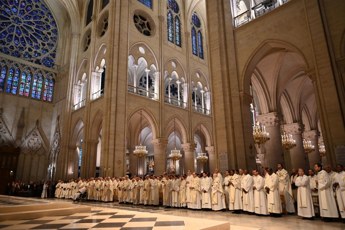 Messe en présence des prêtres et diacres de Paris. © Marie-Christine Bertin / Diocèse de Paris.