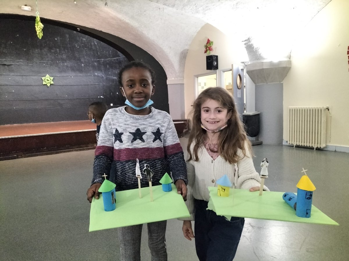 Les œuvres d'art vous sont servies sur un plateau à Saint-Germain de Charonne © Diocèse de Paris - Vicariat Enfance Adolescence.