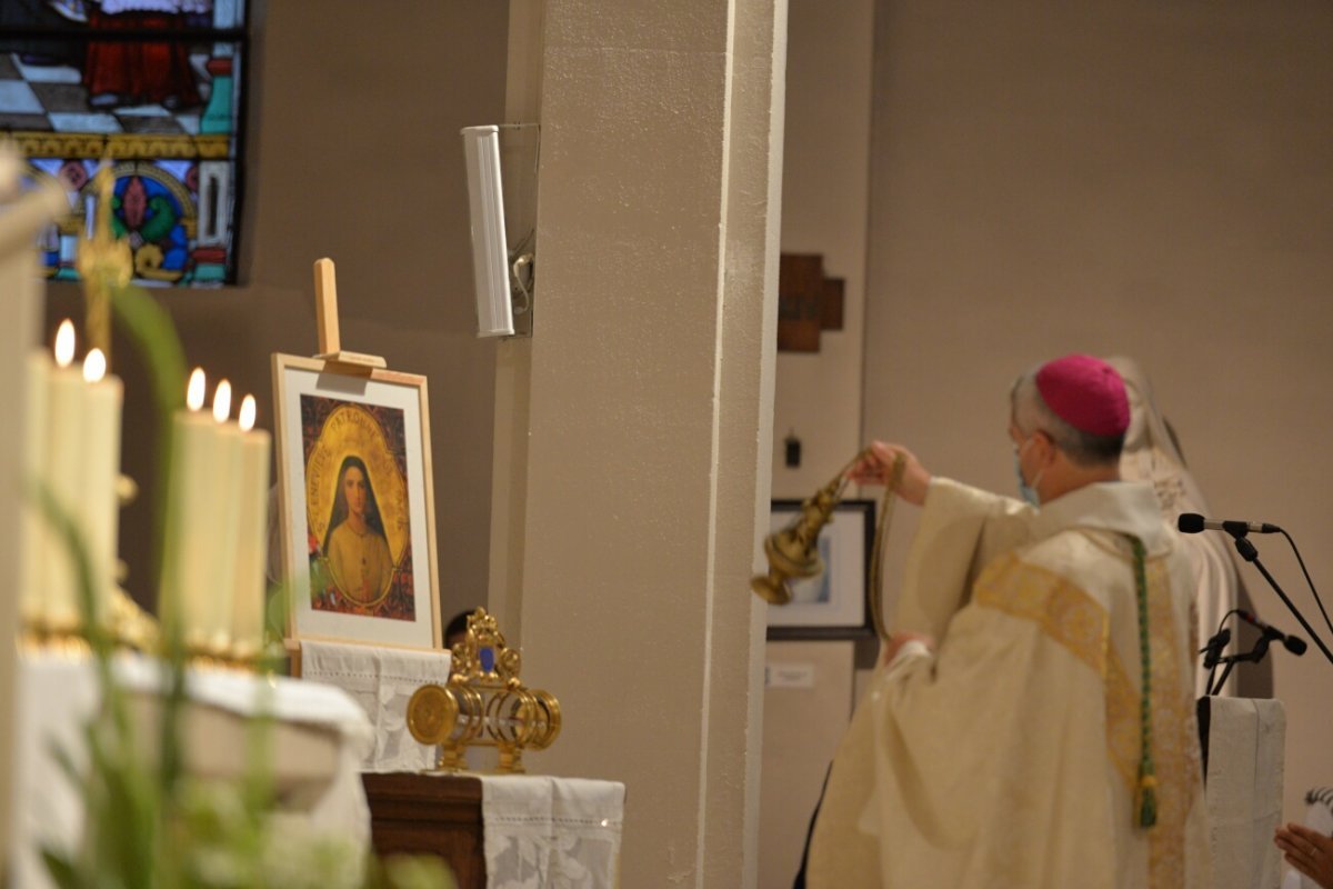 Ordinations diaconales en vue du sacerdoce 2020 à Saint-Jean-Baptiste de La (…). © Marie-Christine Bertin / Diocèse de Paris.