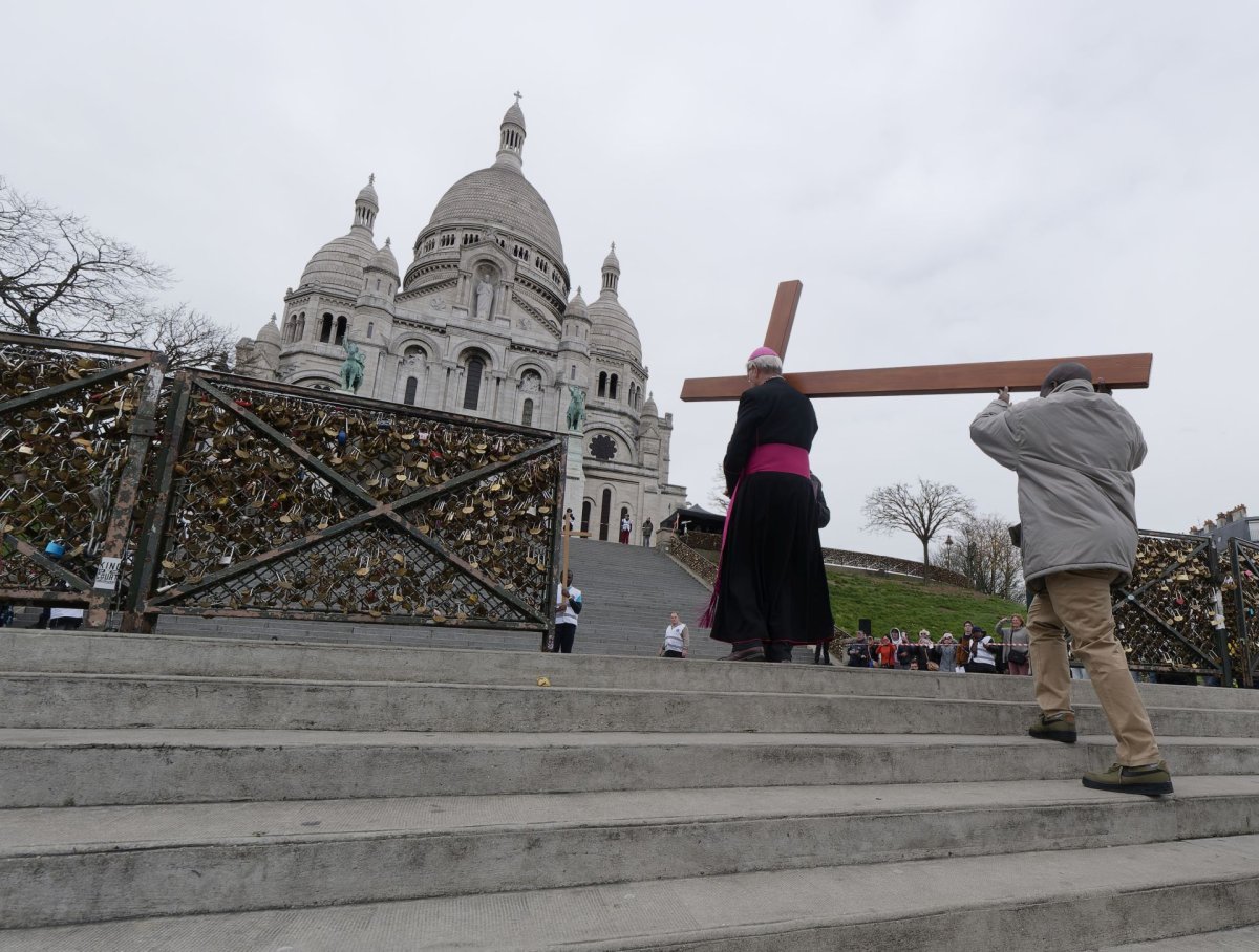 Chemin de croix de Montmartre 2024. © Yannick Boschat / Diocèse de Paris.