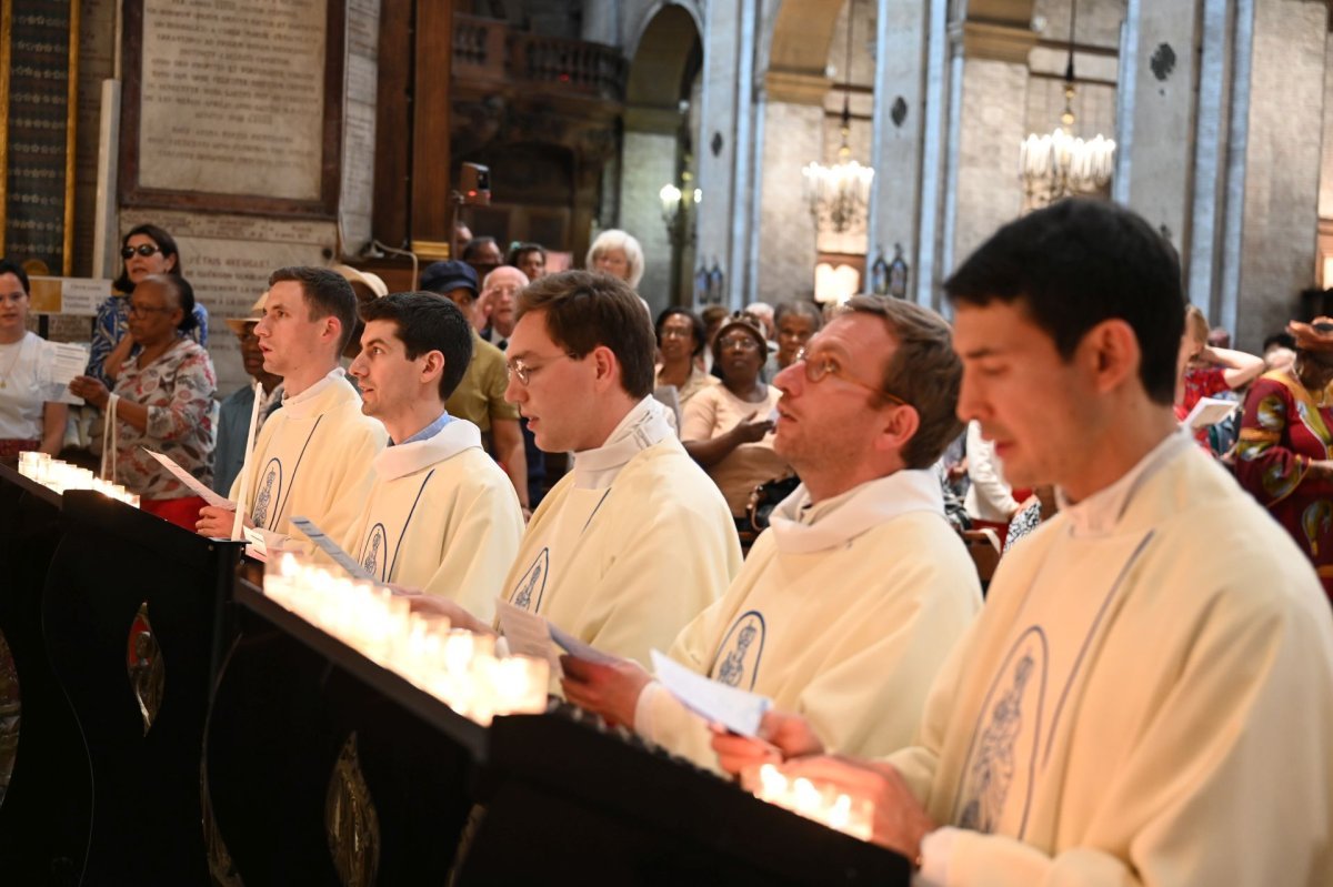Messe des nouveaux prêtres à Notre-Dame des Victoires. © Marie-Christine Bertin / Diocèse de Paris.