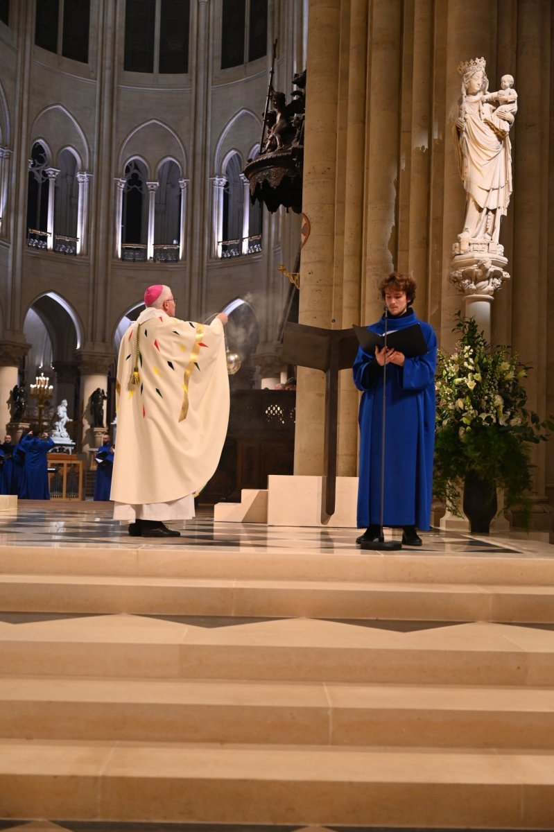 Messe du soir du vendredi 13 décembre 2024 à Notre-Dame de Paris. © Marie-Christine Bertin / Diocèse de Paris.