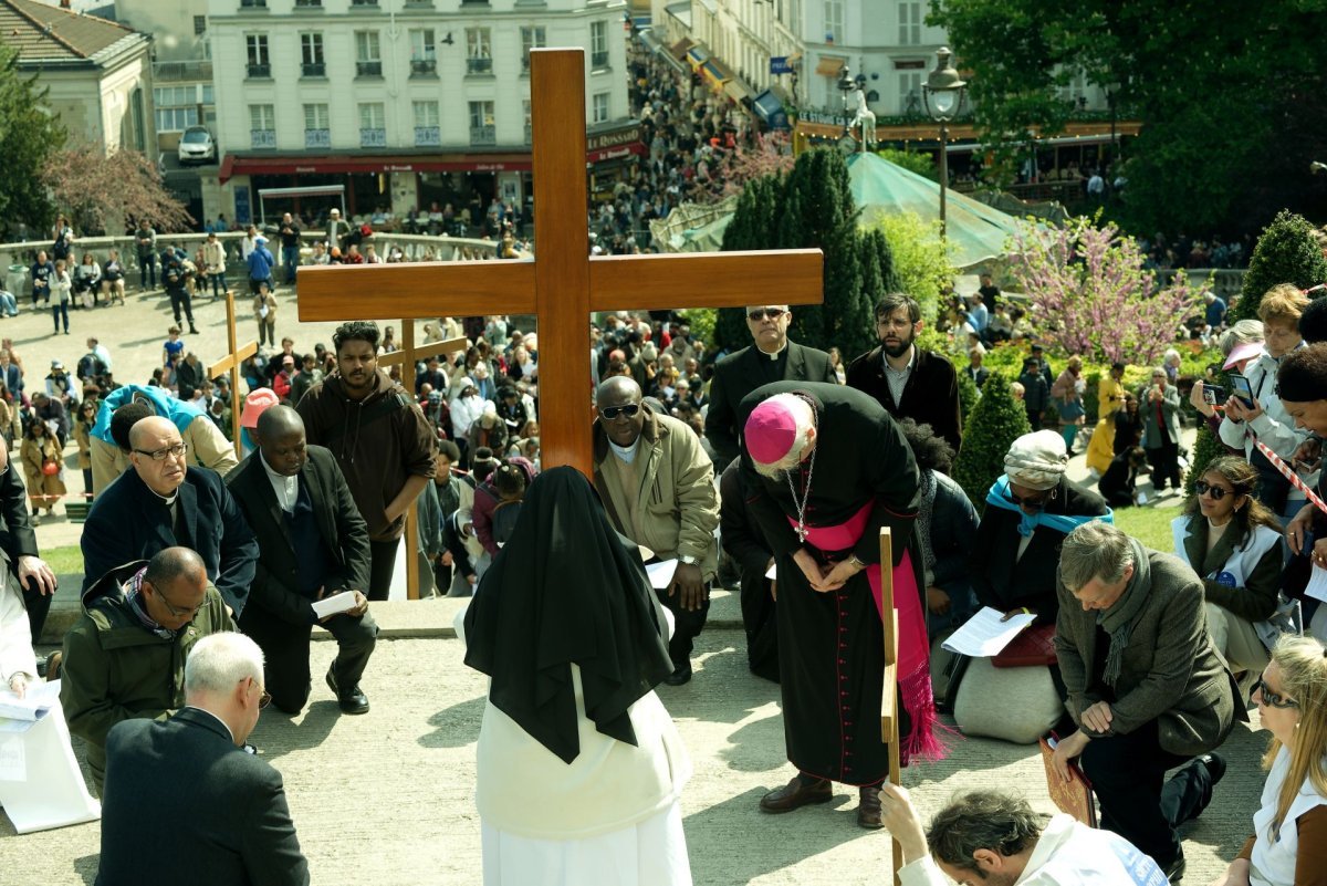 Chemin de croix de Montmartre 2025. © Trung Hieu Do / Diocèse de Paris.