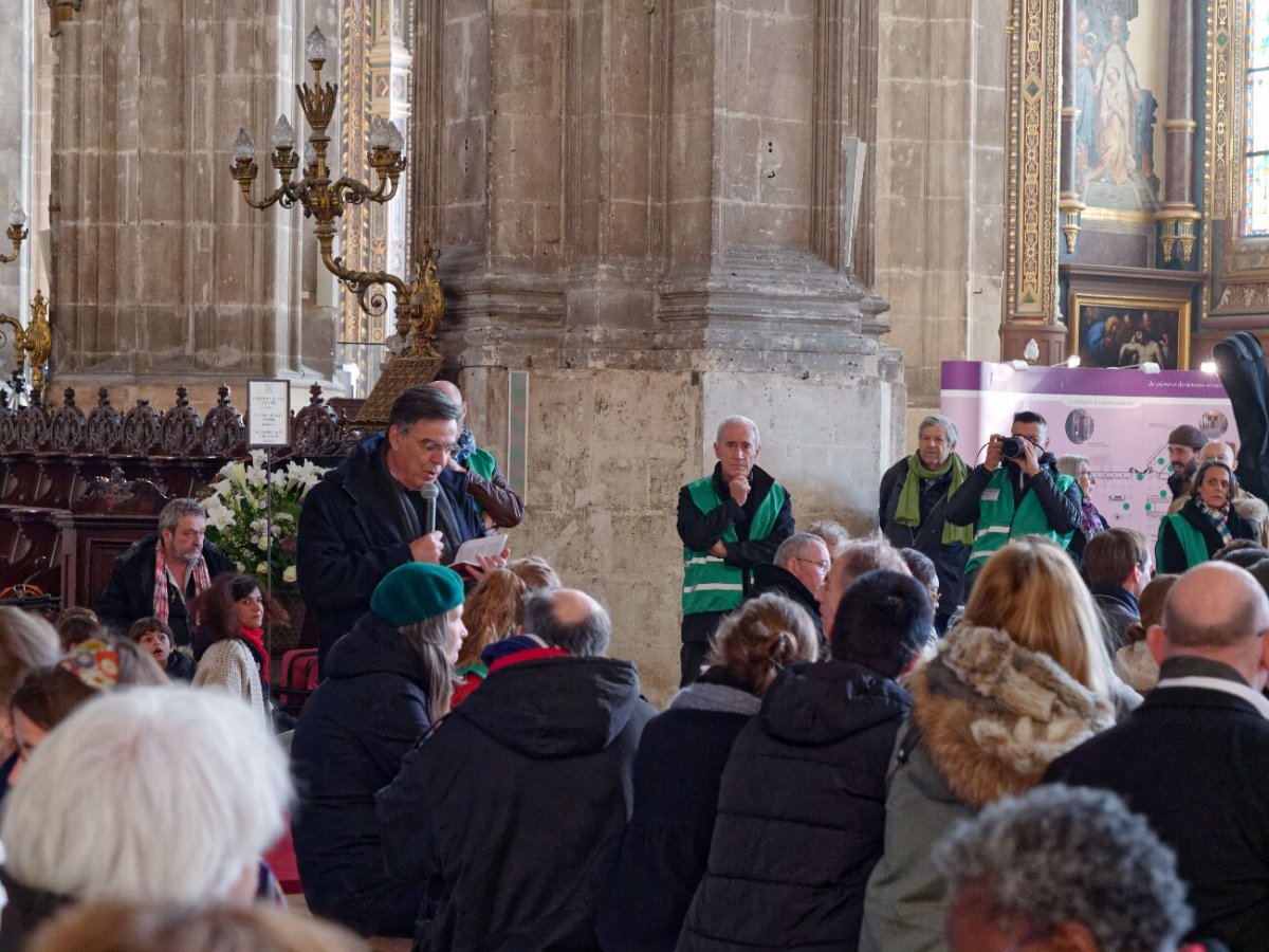 Rassemblement diocésain pour la 2e Journée Mondiale des Pauvres à Saint-Eustache. (c) Yannick Boschat / Diocèse de Paris.