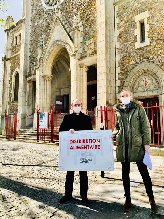 Distribution de l'aide alimentaire à Sainte Rosalie. 1er avril 2020 